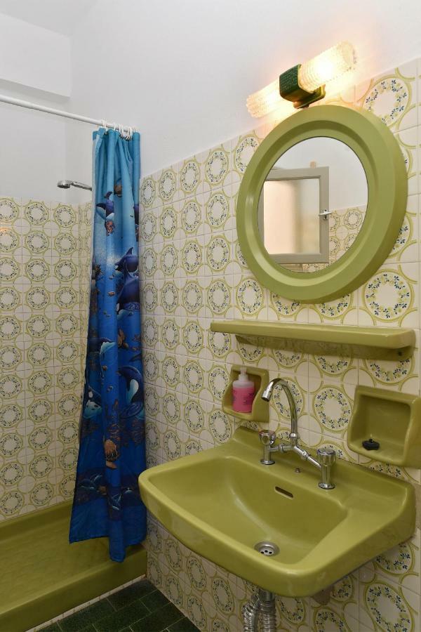 Hotel Mary Науса Екстериор снимка