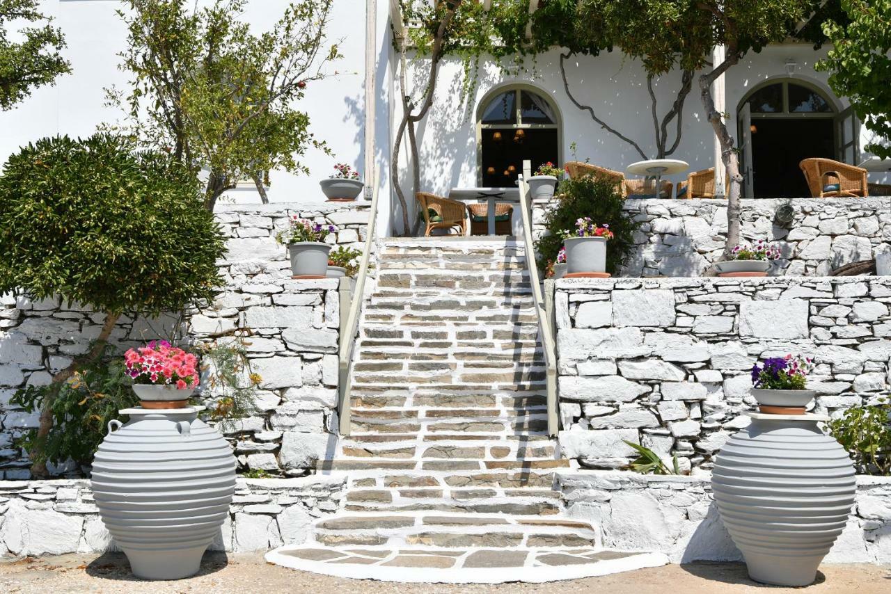 Hotel Mary Науса Екстериор снимка